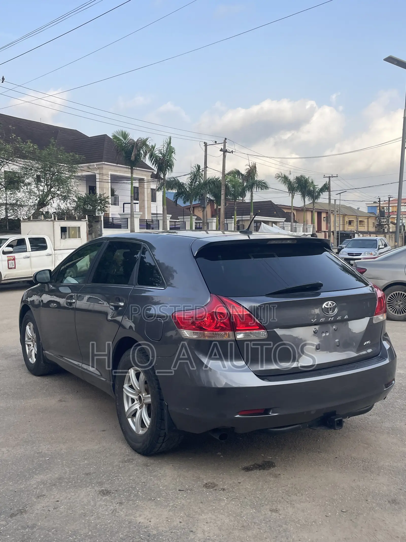 Toyota Venza V6 AWD 2010 Gray