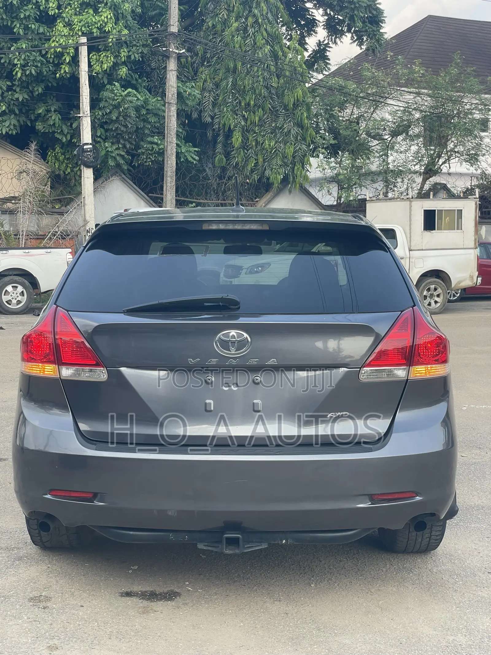 Toyota Venza V6 AWD 2010 Gray