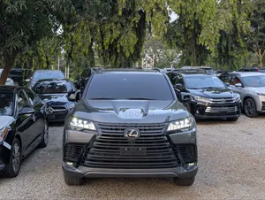Lexus LX 600 2024 Gray