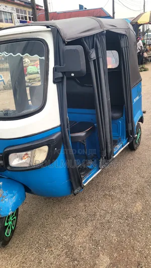 TVS King Deluxe Plus iTouch Start 2024 Blue