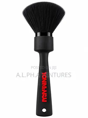 TONI&GUY Professional Barber Neck Duster Brush – Black