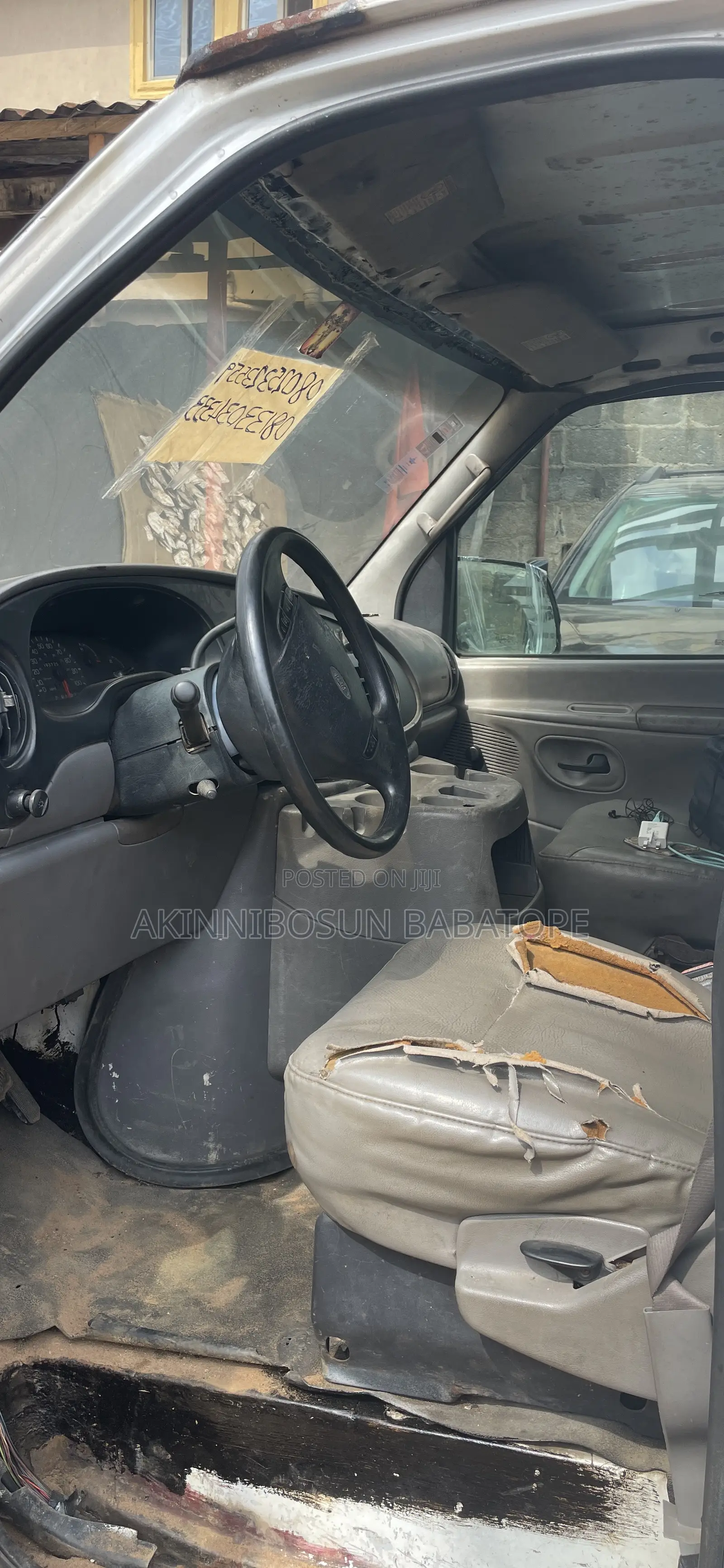 Ford E250 2001 White