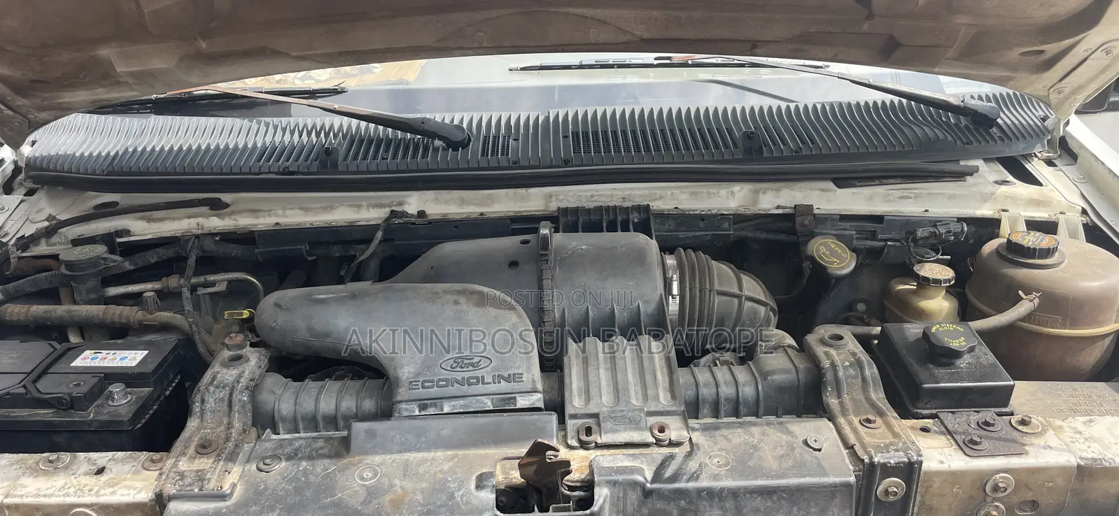 Ford E250 2001 White