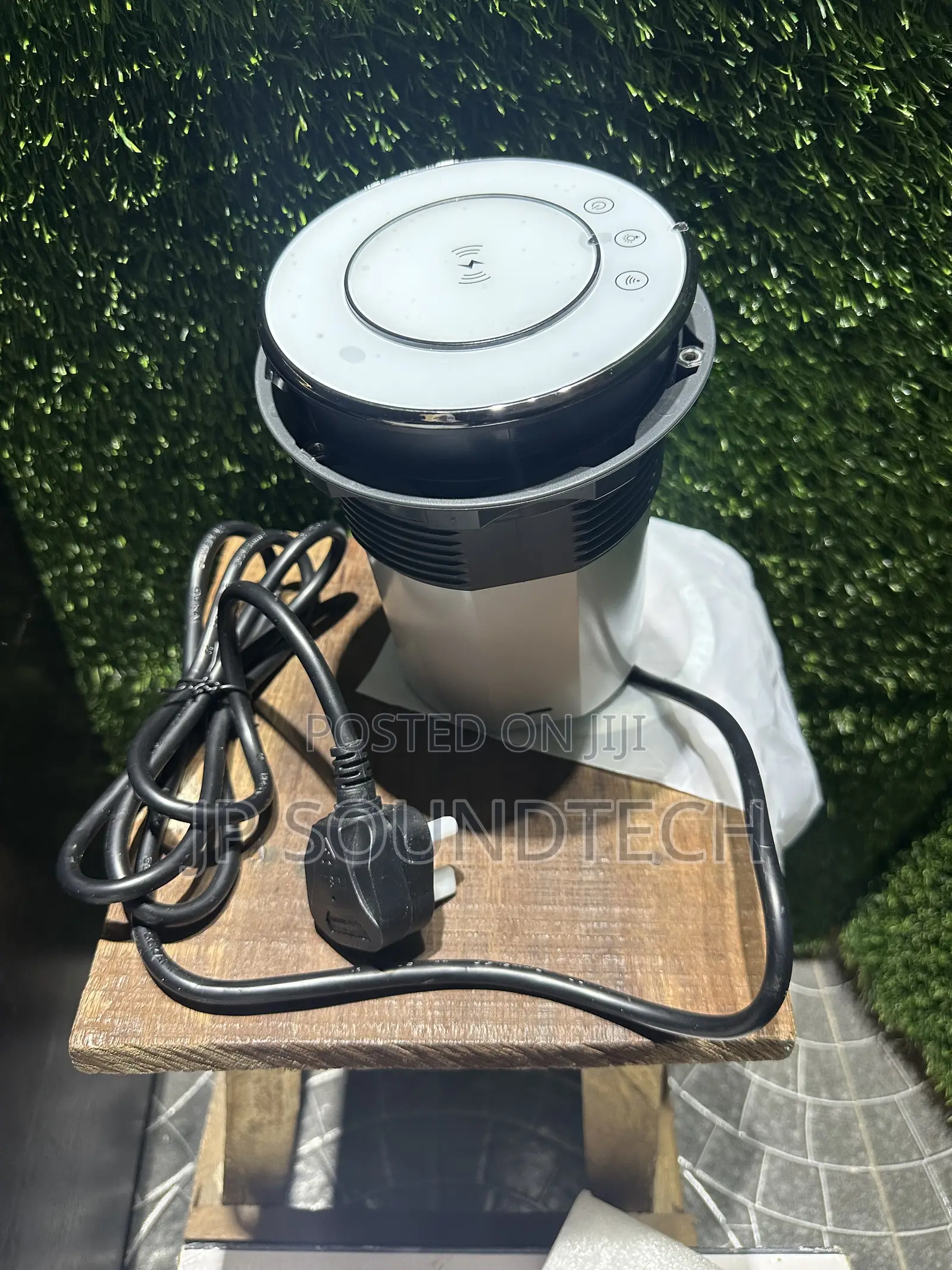 Pop Up Socket