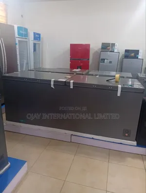 Hisense Freezer 702Litres With Two Years Warranty