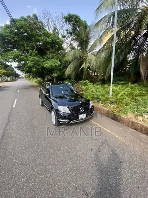 Mercedes-Benz GLK-Class 2010 Black