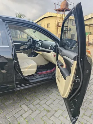 Toyota Highlander 2017 Black