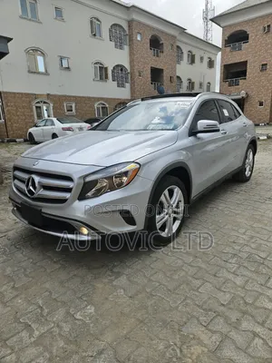 Mercedes-Benz GLA 250 2016 Gray