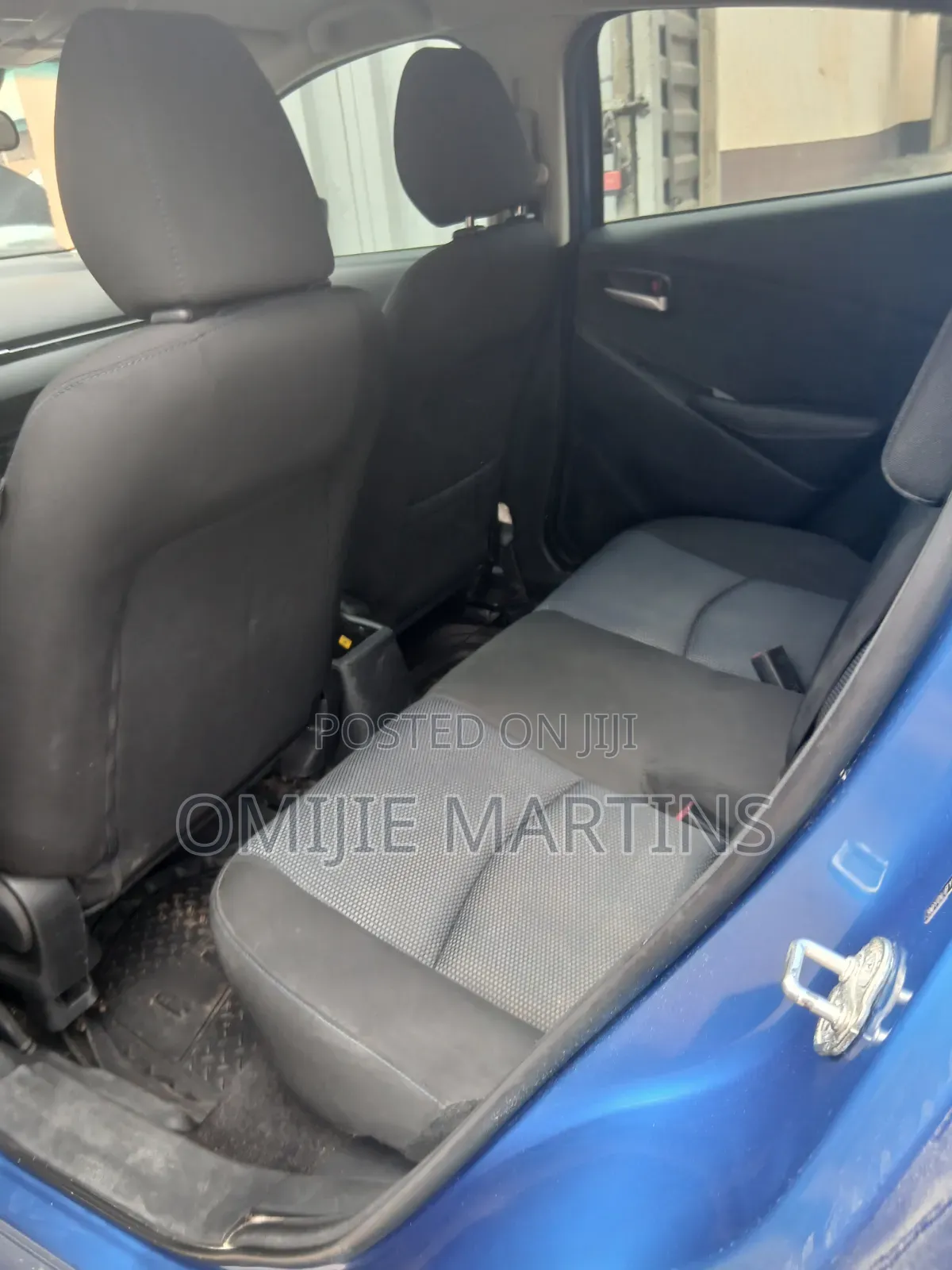 Toyota Yaris 2019 Blue