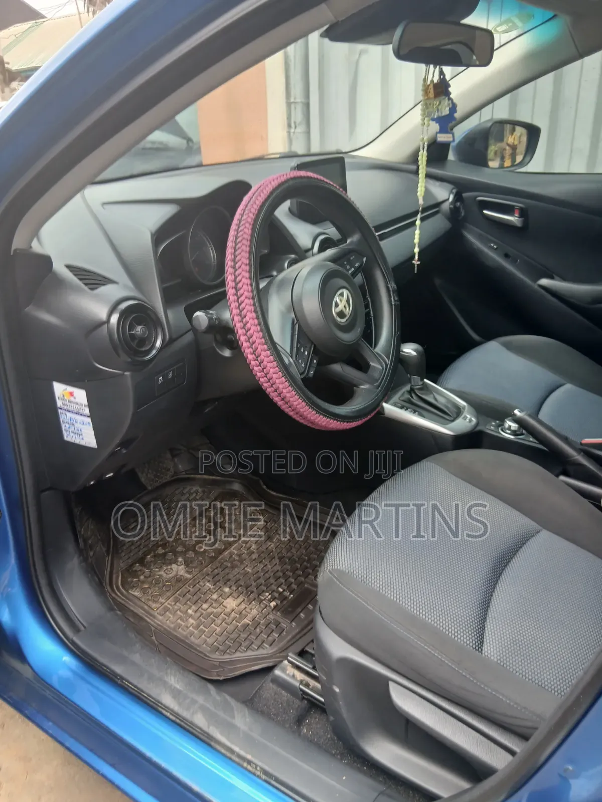 Toyota Yaris 2019 Blue