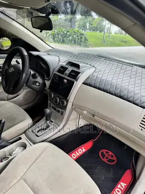 Toyota Corolla 2013 White