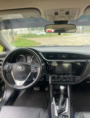 Toyota Corolla 2017 Black