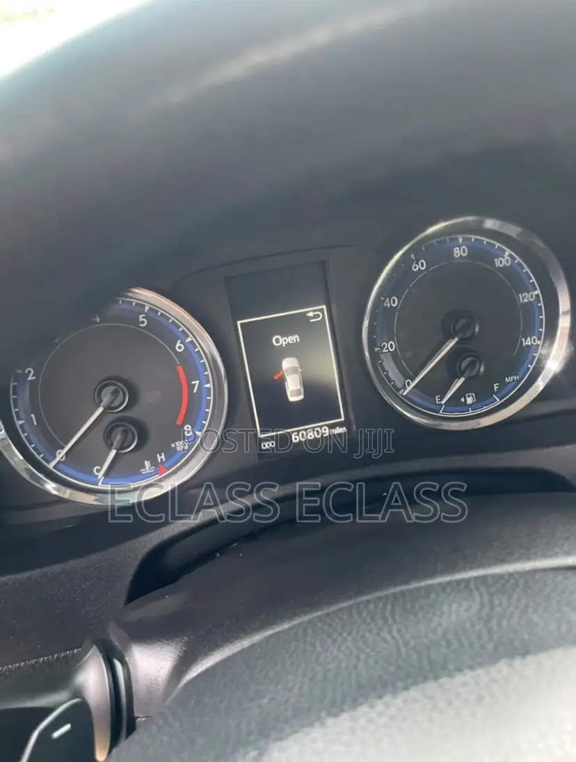 Toyota Corolla 2017 Black