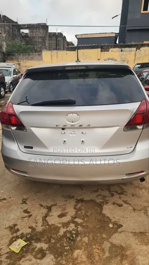 Toyota Venza 2014 Silver