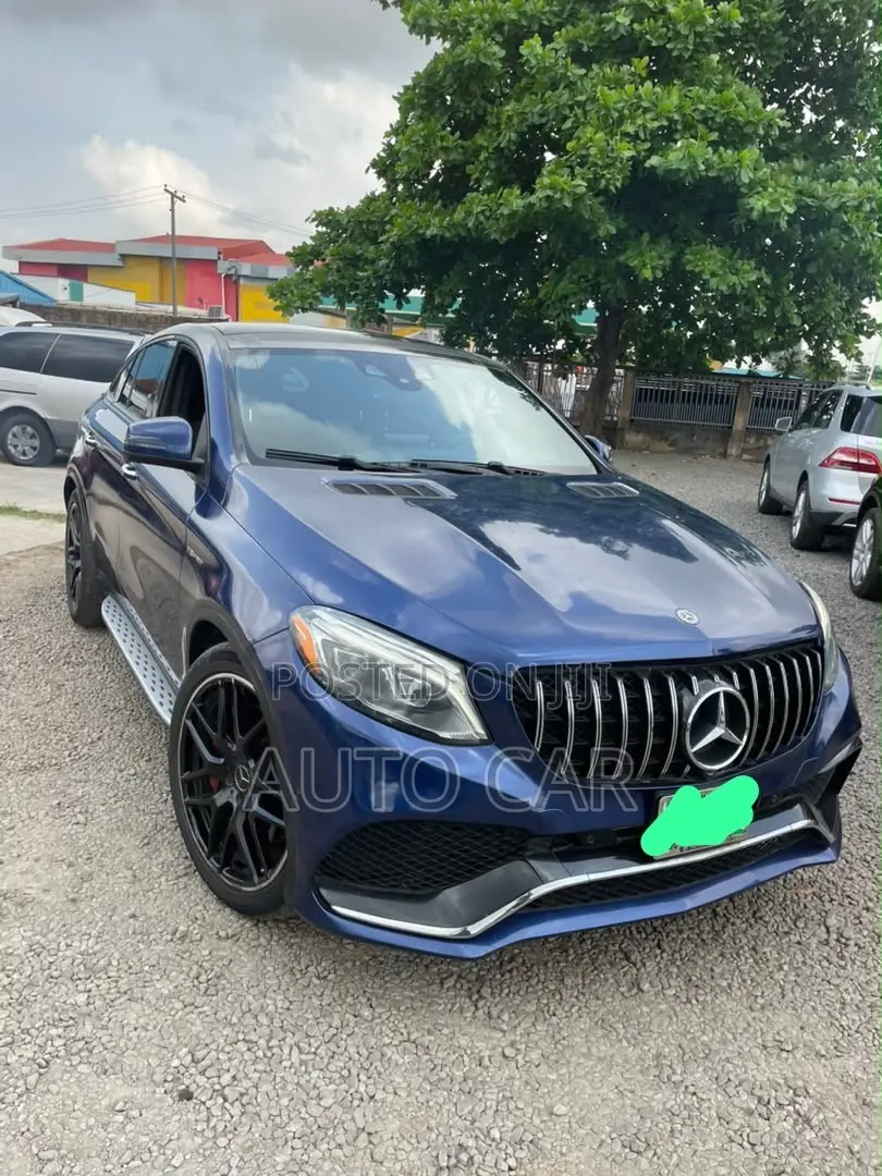 Mercedes-Benz GLE-Class 2019 Blue
