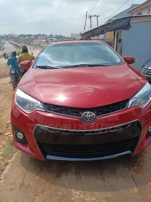 Toyota Corolla 2014 Red
