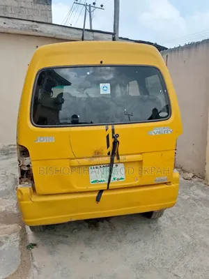 Suzuki Every 1999 Yellow