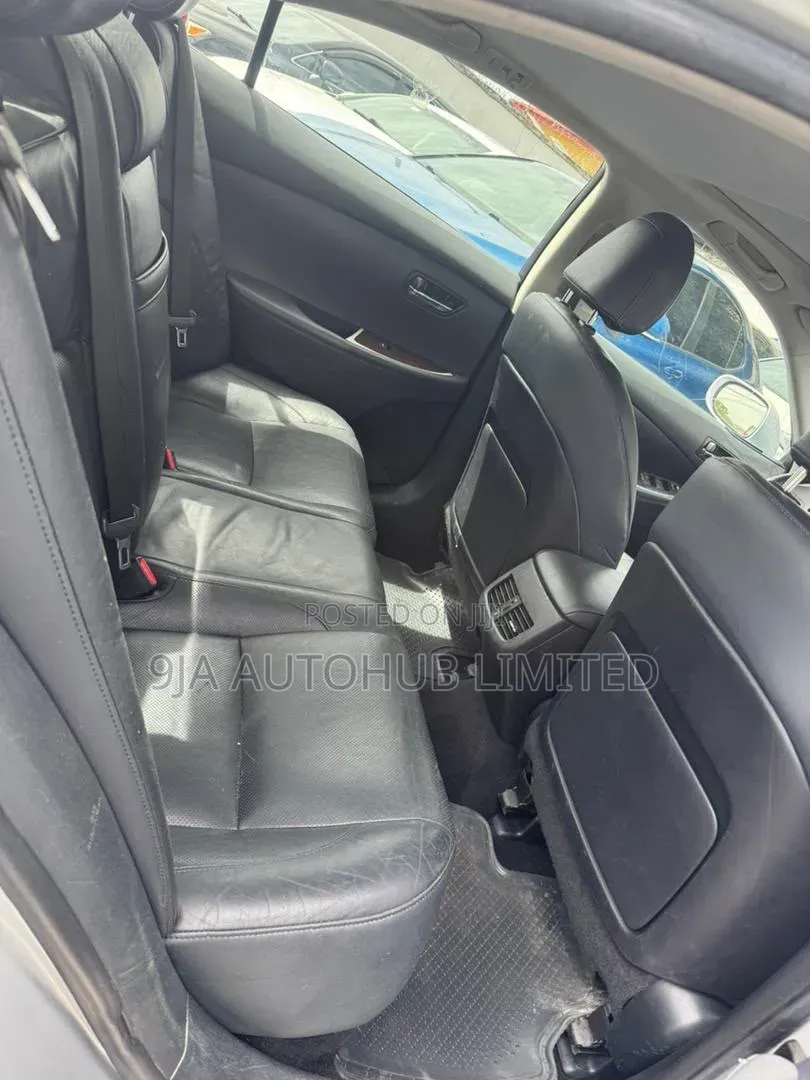 Lexus ES 350 2010 Silver