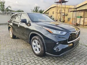 Toyota Highlander L 2022 Black