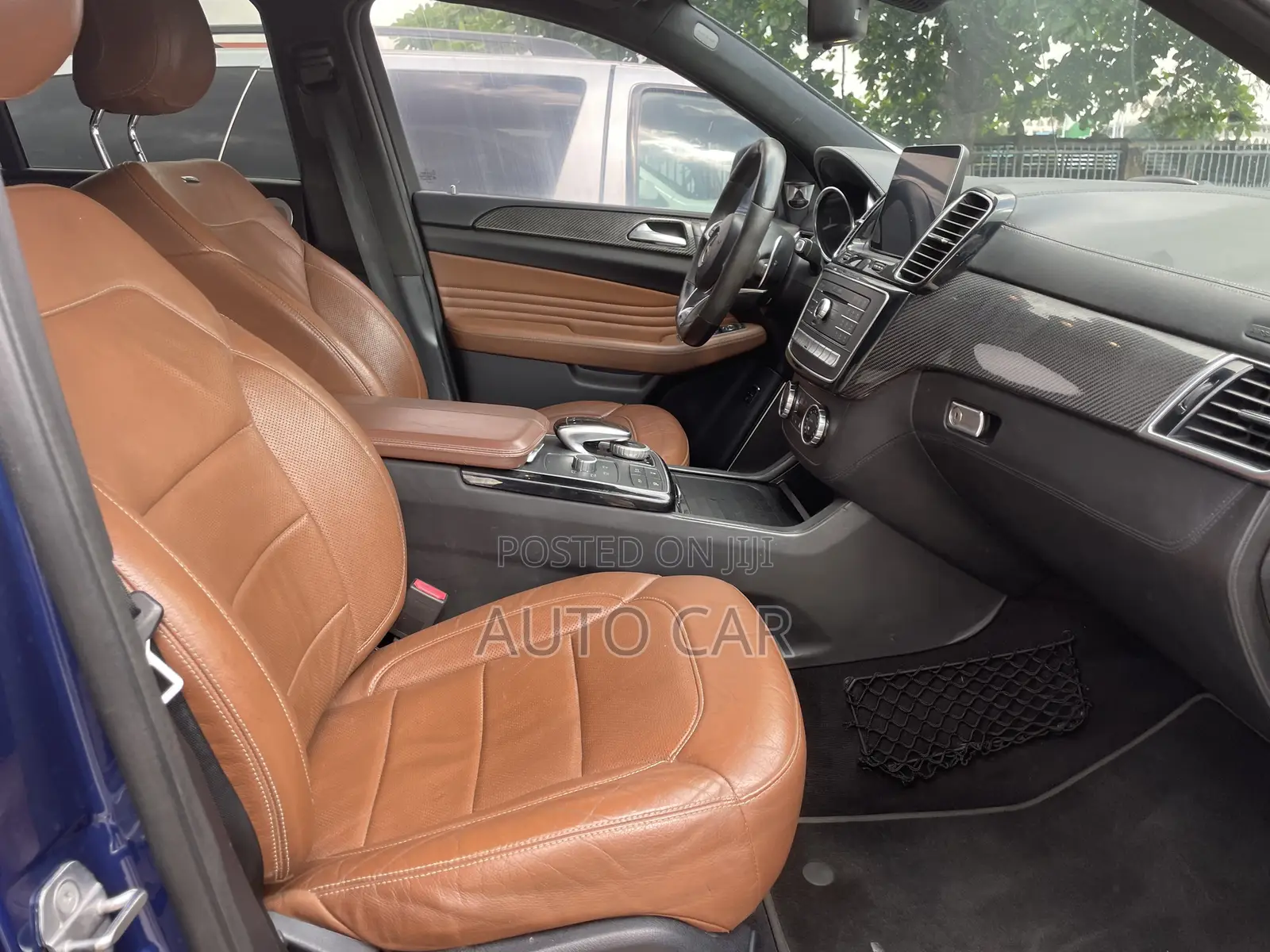 Mercedes-Benz GLE-Class 2019 Blue