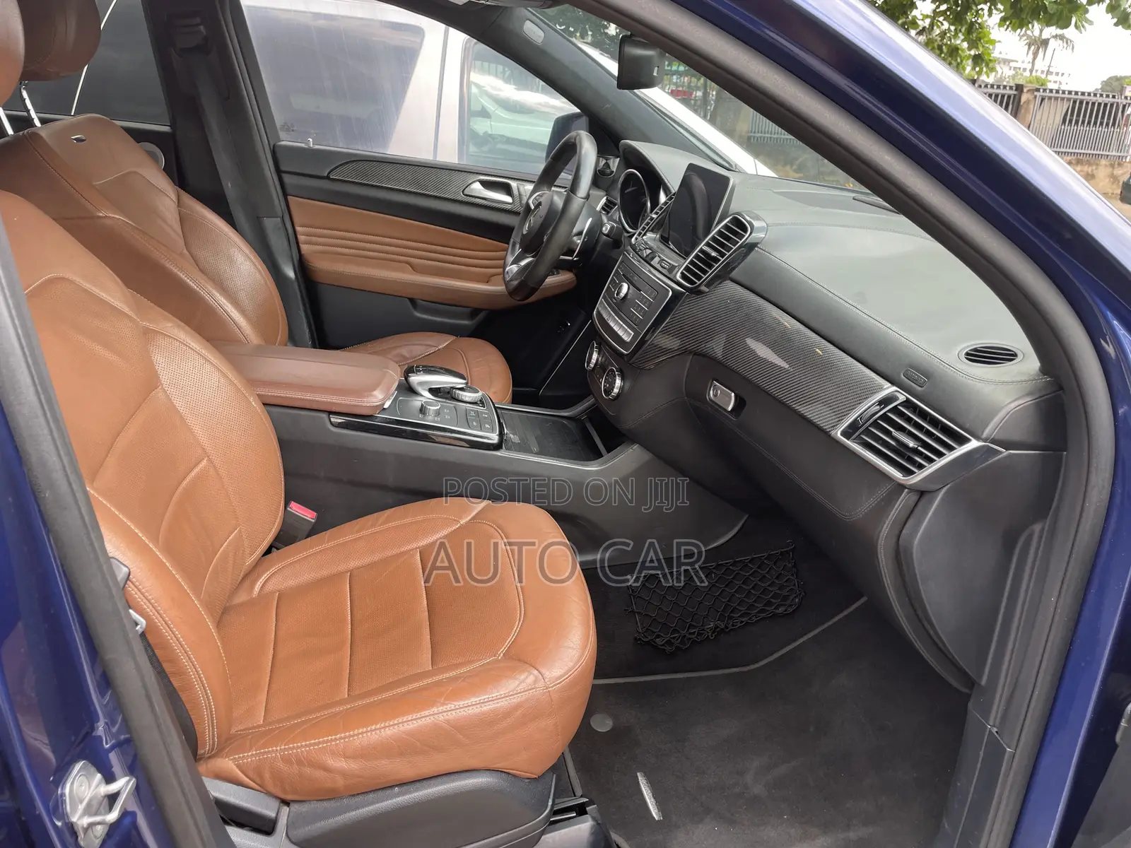 Mercedes-Benz GLE-Class 2019 Blue