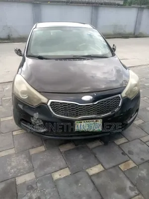 Kia Cerato 2013 Black