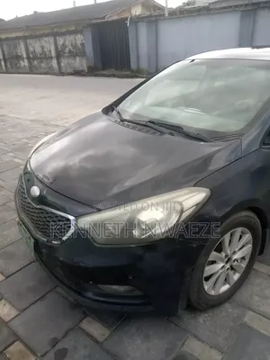 Kia Cerato 2013 Black