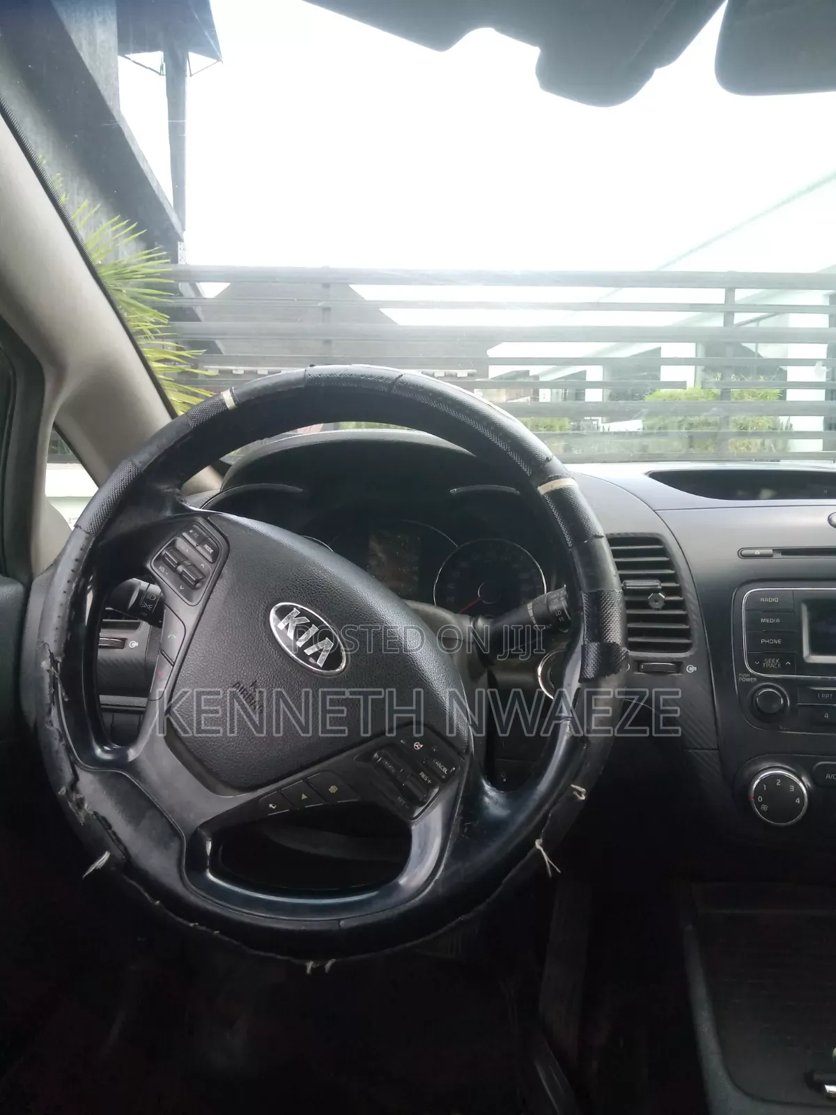 Kia Cerato 2013 Black