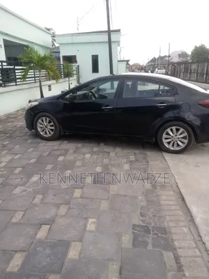 Kia Cerato 2013 Black