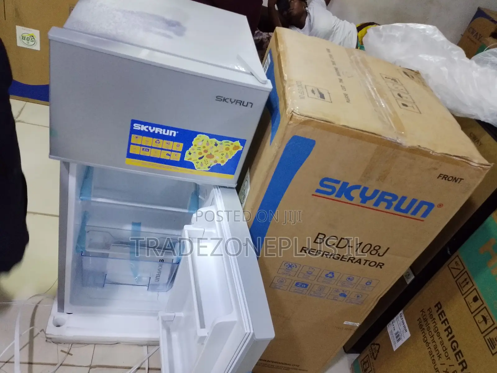 Skyrun BCD-108J Fridge for Household Cooling Needs