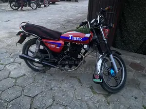 Kymstone Husky 2021 Red
