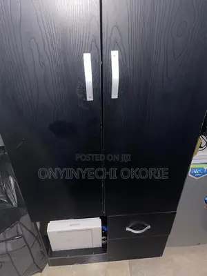 Neatly Used 6ft Wardrobe – Spacious and Well Maintained