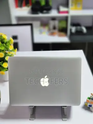 Laptop Apple MacBook Pro 2015 8GB Intel Core i5 SSD 128GB