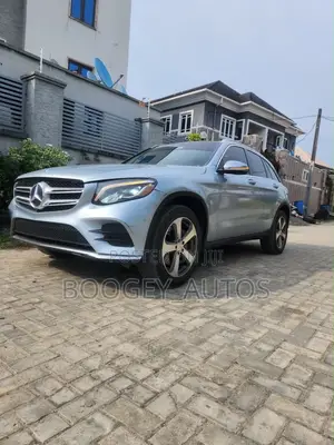 Mercedes-Benz GLC-Class 2016 Blue