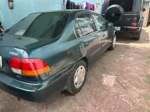 Honda Civic 2000 Green