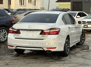 Honda Accord 2016 White