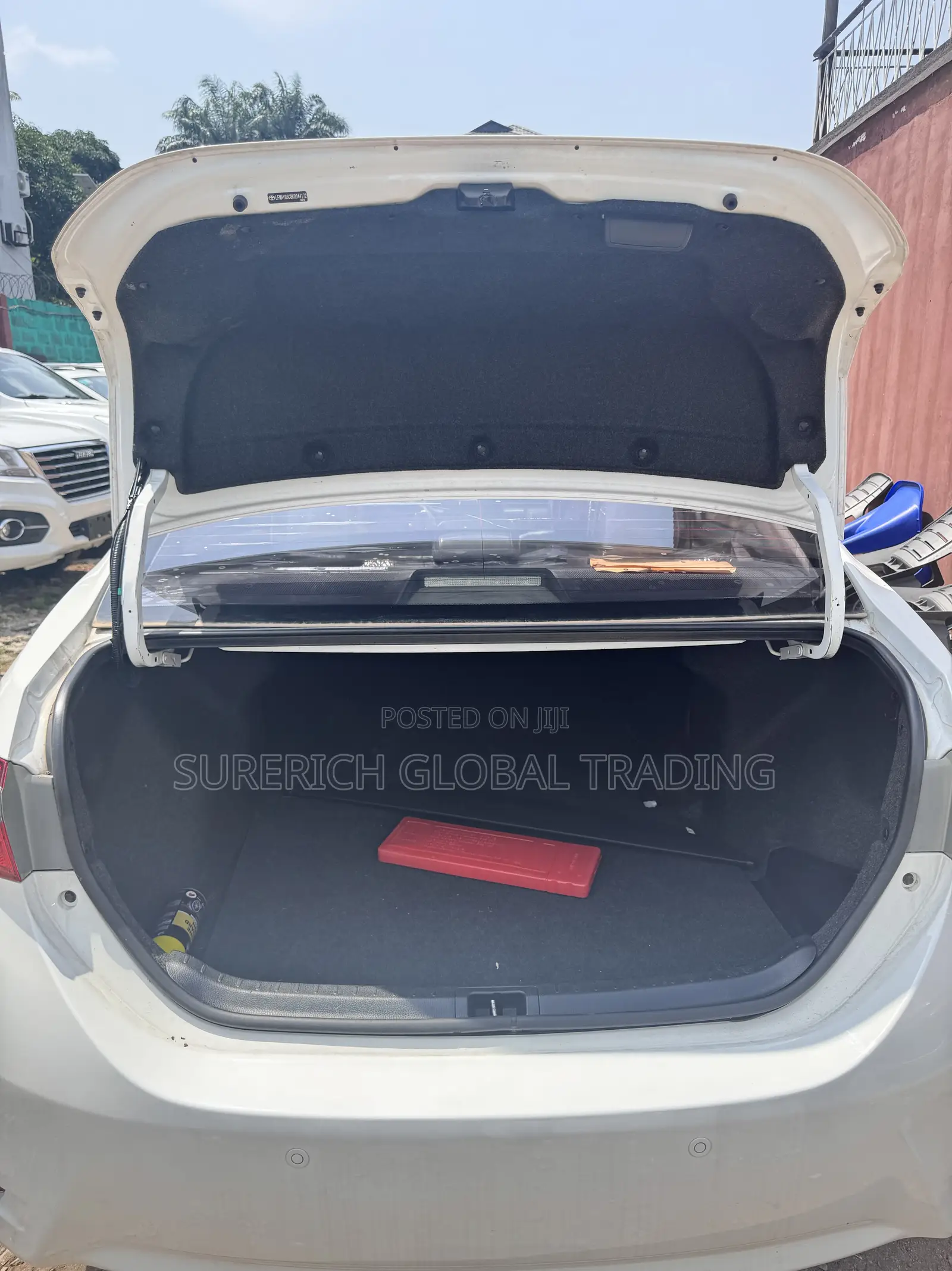 Toyota Corolla 2019 White
