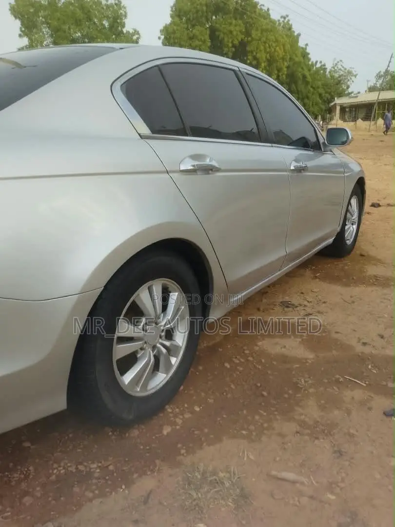 Honda Accord 2008 Silver