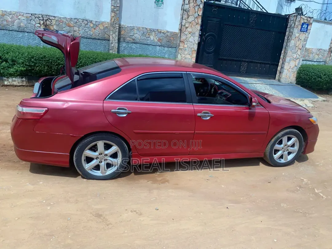 Toyota Camry 2.4 SE 2008 Red