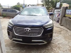 Hyundai Santa Fe 2017 Blue