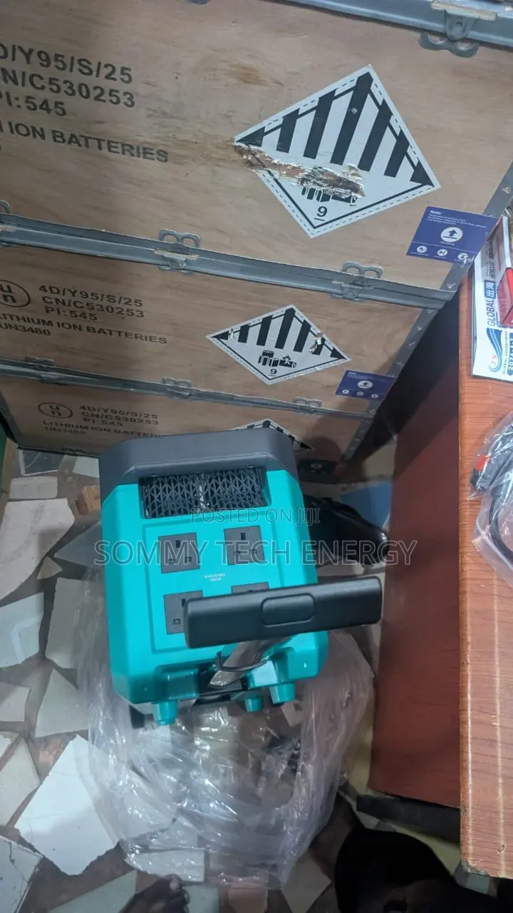 Meco 3.6kwh Solar Generator