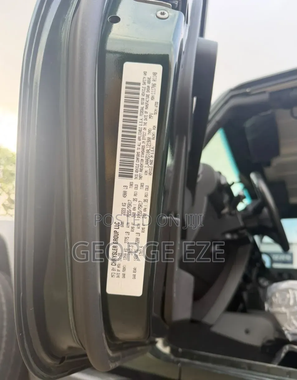 Jeep Liberty 2011 Green