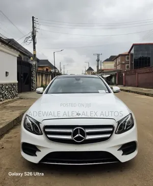Mercedes-Benz E300 2017 White