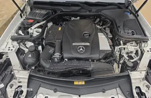 Mercedes-Benz E300 2017 White
