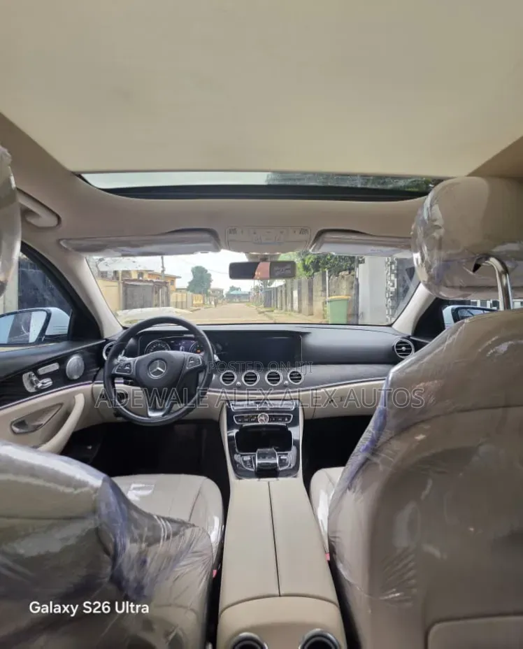 Mercedes-Benz E300 2017 White