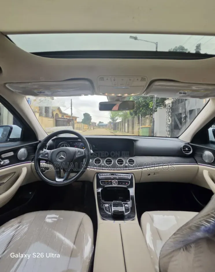 Mercedes-Benz E300 2017 White