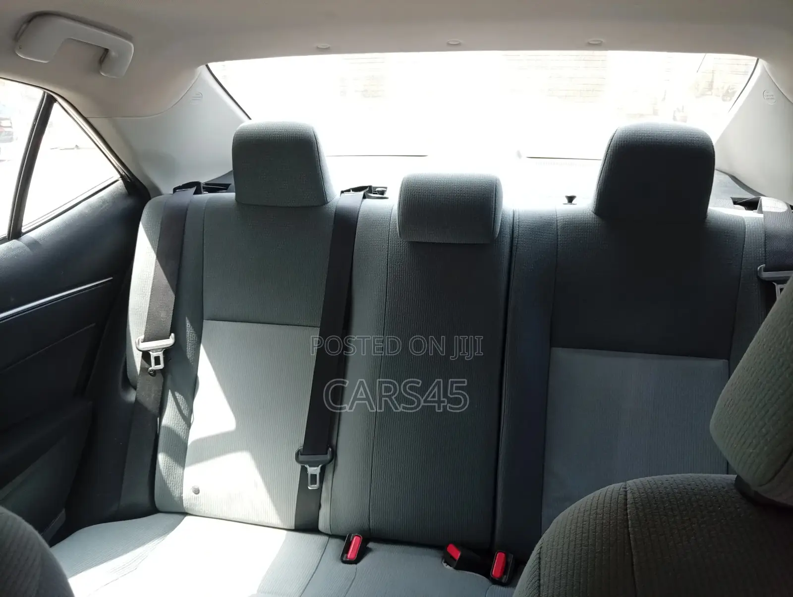 Toyota Corolla 2016 Silver