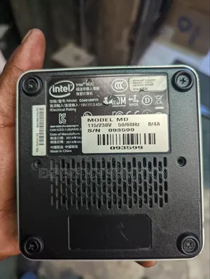 Desktop Computer Gigabyte 4GB Intel SSD 32GB