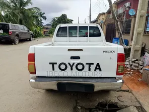 Toyota Hilux 2.0 VVT-i 2010 White