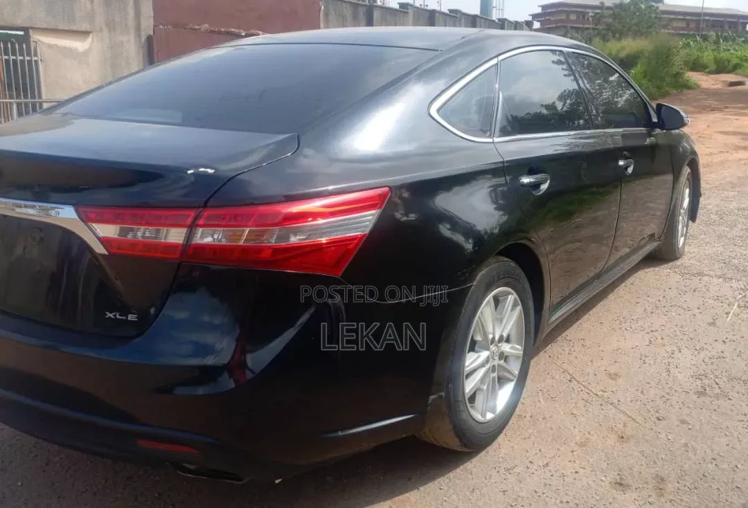 Toyota Avalon 2013 Black